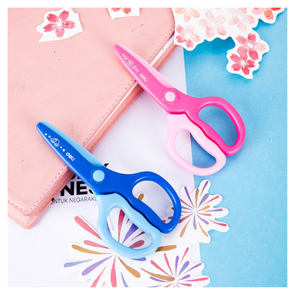 Tijera Escolar 100% plástica 120 mm - DELI